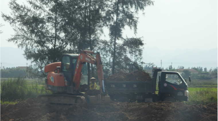 Quảng Trị: Chấn chỉnh tình trạng tự ý khai thác đất ruộng trái phép ảnh 1