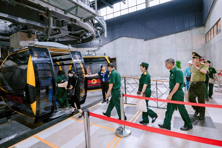 Núi Bà Đen tặng vé cáp treo cho thương, bệnh binh nhân 79 năm ngày Thương binh - Liệt sĩ ảnh 1