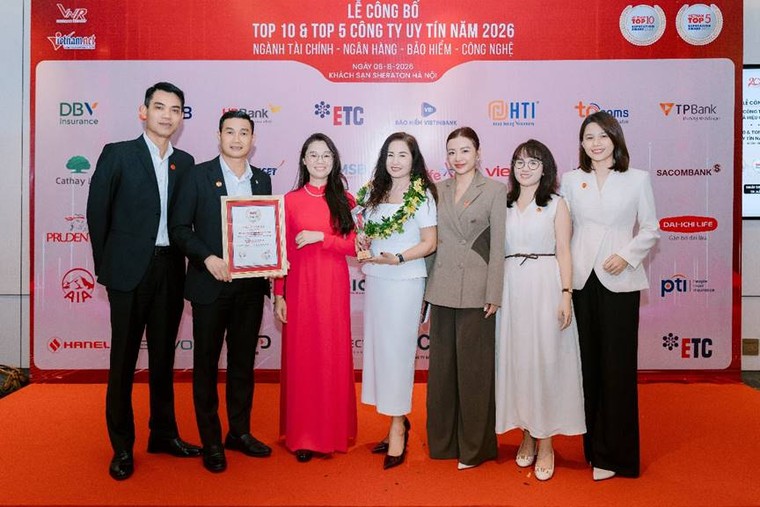 AIA Việt Nam tiếp tục được vinh danh Top 10 công ty bảo hiểm nhân thọ uy tín năm 2026 ảnh 1