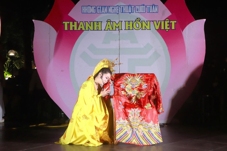 Đưa nghệ thuật cải lương đến gần công chúng Thủ đô ảnh 1