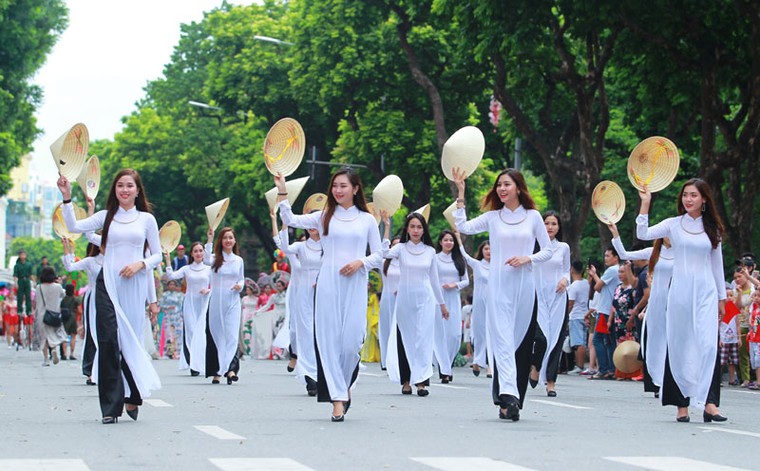 Lan tỏa hình mẫu công dân Thủ đô thanh lịch, văn minh ảnh 1