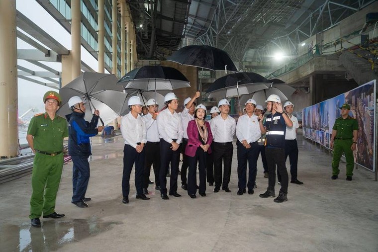 Nguyên lãnh đạo Đảng và Nhà nước đến thăm các dự án APEC đang thi công "thần tốc" tại Phú Quốc ảnh 3