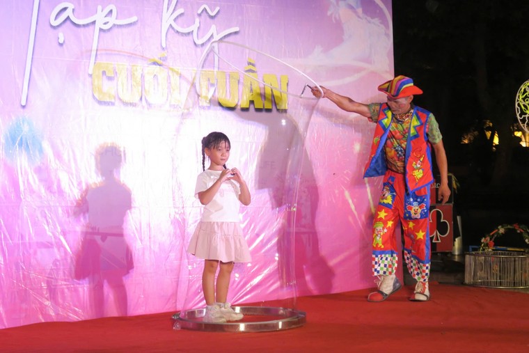 Đa dạng trải nghiệm văn hóa bên hồ Gươm cùng chương trình “Âm nhạc cộng đồng” ảnh 1
