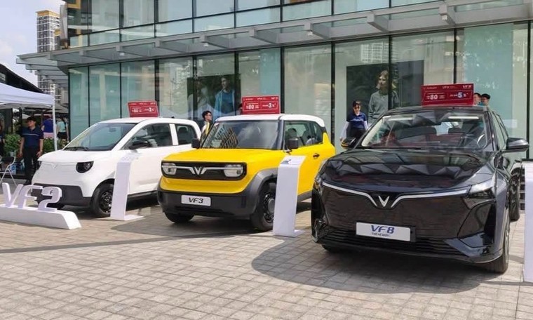 Cựu nhân viên VinFast lĩnh 17 năm tù vì làm giả, giả mạo hồ sơ ưu đãi mua xe ảnh 1