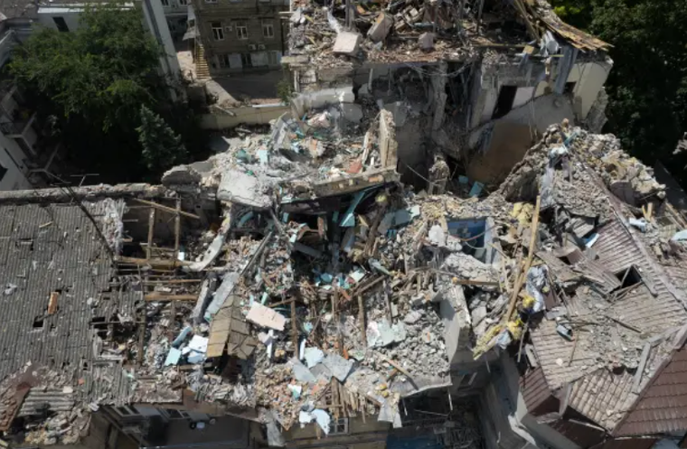 Gần 30 quốc gia cam kết hỗ trợ phục hồi văn hóa Ukraine ảnh 1