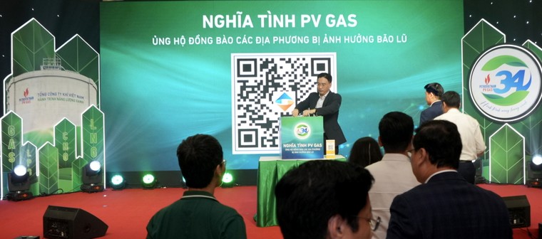 Lễ kỷ niệm 34 năm thành lập PV GAS: Khẳng định quyết tâm phát triển trong “Hành trình năng lượng xanh” ảnh 1
