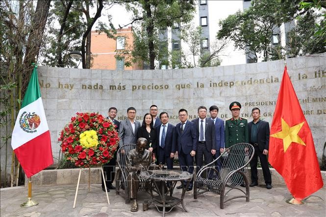 Đoàn đại biểu Đảng Cộng sản Việt Nam dự hội thảo quốc tế "Các chính đảng và một xã hội mới" ảnh 2