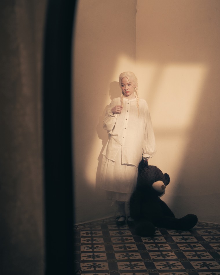 Bộ ảnh “Time Sanctuary”: Sống lại ký ức tuổi thơ cùng tân sinh viên trường Báo ảnh 5