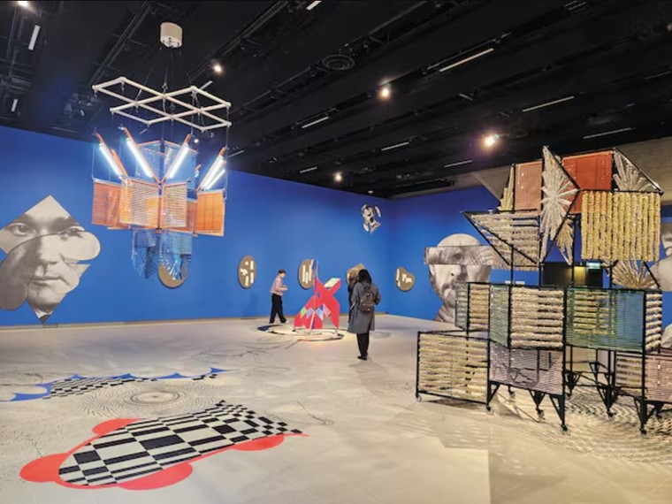 Nghệ sĩ Hàn Quốc tỏa sáng tại sân chơi nghệ thuật London ảnh 1