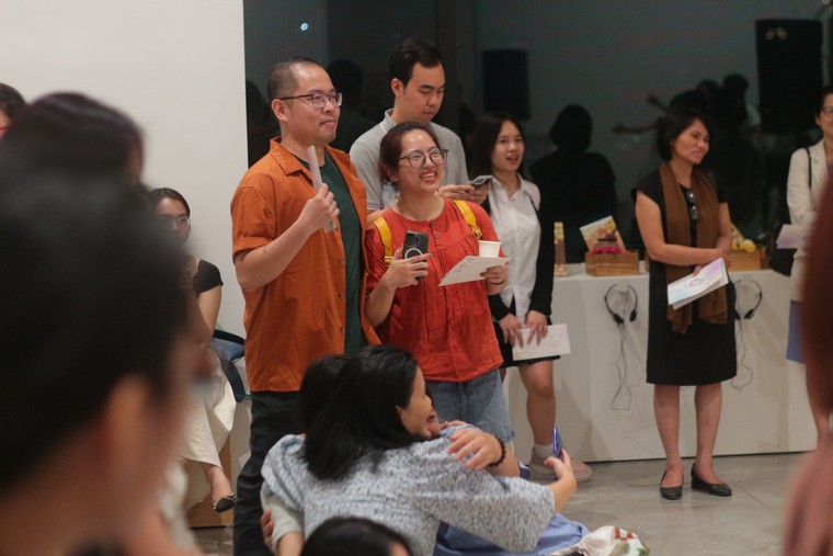 Khi đứa trẻ trong tâm hồn được tỉnh giấc ảnh 2