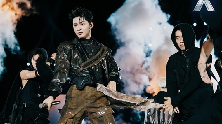 Khán giả bùng nổ với Anh Trai “Say Hi” Concert 2024 Đêm 2 ảnh 2