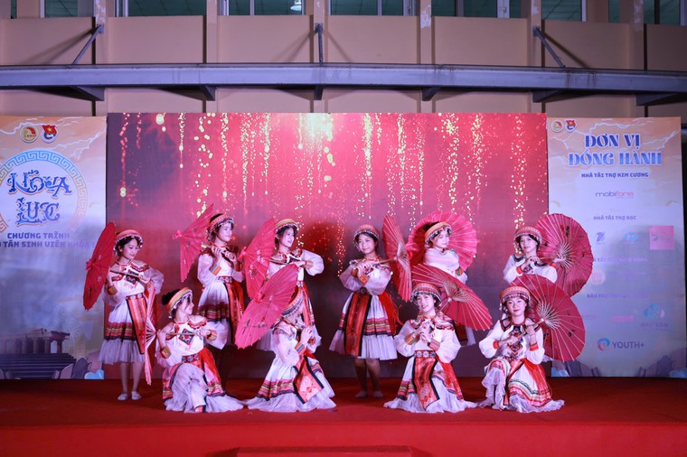 “NOVA LUX”: Sự kiện chào tân sinh viên khóa 9 Học viện Tòa án ảnh 1