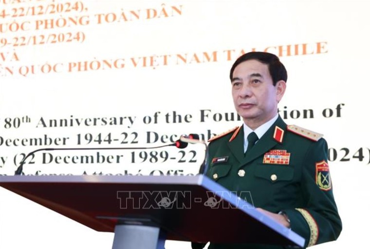 Chủ tịch nước dự lễ kỷ niệm ngày thành lập Quân đội nhân dân Việt Nam tại Chile ảnh 1