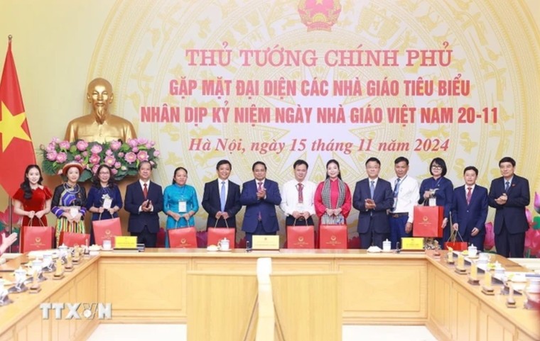 Thủ tướng: Giáo dục tiếp tục là quốc sách hàng đầu trong kỷ nguyên vươn mình ảnh 3