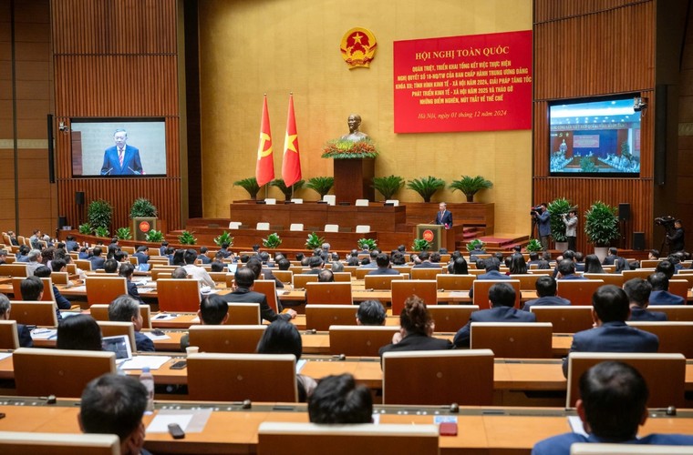 Tổng Bí thư: Tạm dừng bổ nhiệm, tuyển dụng công chức cho đến khi hoàn thành sắp xếp bộ máy ảnh 1