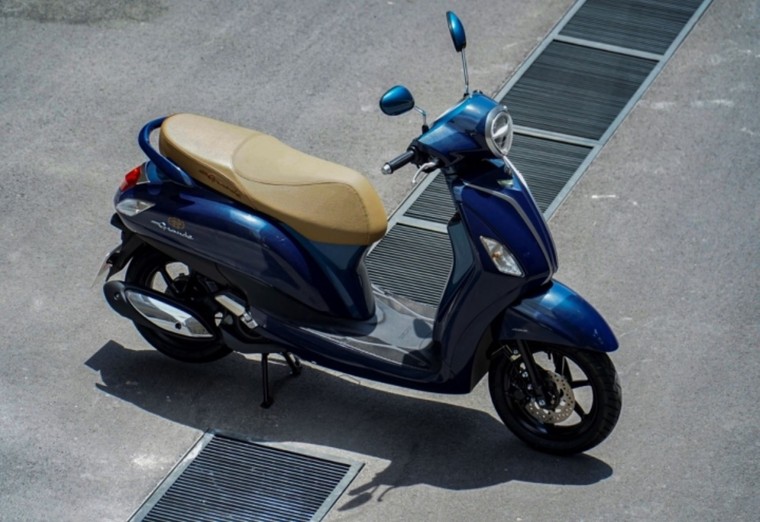 Lựa chọn xe máy nào tốt nhất trong tầm giá 40-50 triệu đồng cho dân văn phòng? ảnh 2