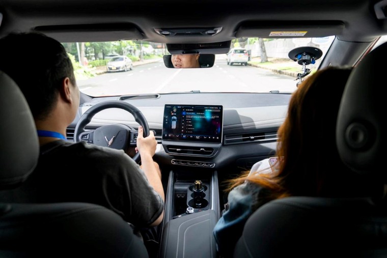 Đổi xe xăng lên xe điện VinFast, chủ xe choáng vì ưu đãi tới 533 triệu đồng ảnh 1