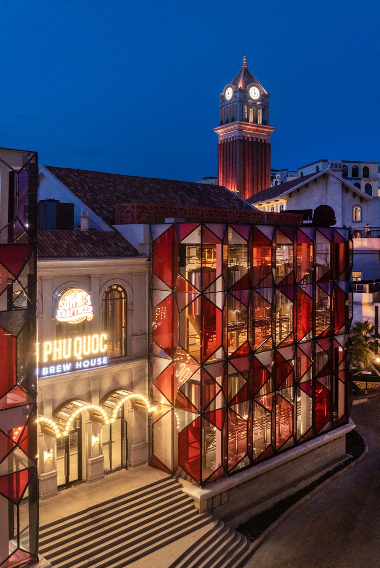 Khánh thành xưởng bia thủ công tại Thị trấn Hoàng Hôn, Phú Quốc ảnh 1