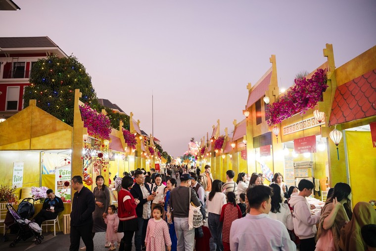 Ra quân năm mới, “vũ trụ Vin” đại thắng đón hơn 11 triệu lượt khách trong 6 ngày ảnh 2