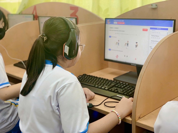 iSMART English Champion 2025: Nơi thế hệ trẻ cất lên tiếng nói trước những vấn đề thời đại ảnh 1