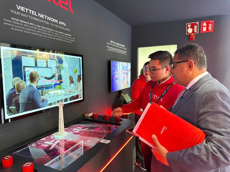 Viettel đưa công nghệ Việt đến sự kiện lớn nhất thế giới trong ngành di động ảnh 2