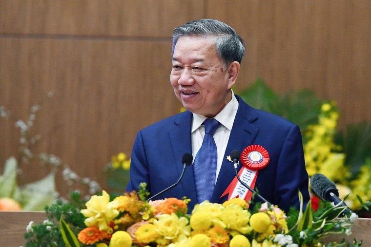 Đại hội lần thứ nhất Hiệp hội Dữ liệu quốc gia thành công tốt đẹp ảnh 5