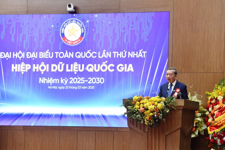 Đại hội lần thứ nhất Hiệp hội Dữ liệu quốc gia thành công tốt đẹp ảnh 2