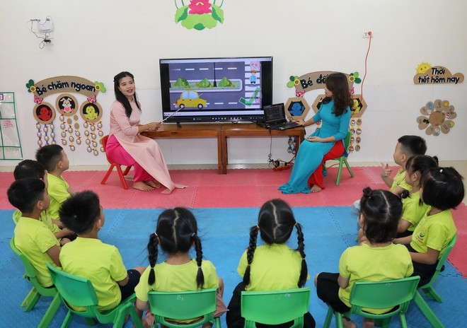 UBTV Quốc hội: Cân đối ngân sách khi phổ cập giáo dục mầm non cho trẻ 3-5 tuổi ảnh 1