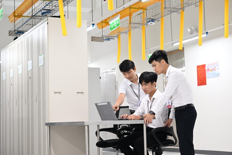 Tuyến cáp có dung lượng lớn nhất Việt Nam đi vào hoạt động ảnh 2