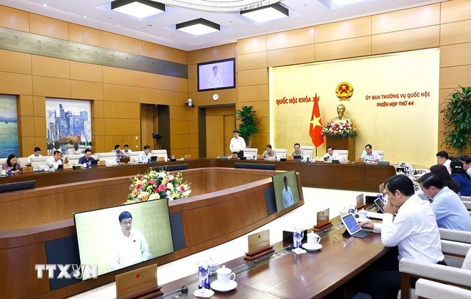 Đẩy mạnh phân cấp, phân quyền trong quản lý nhà nước về quy hoạch ảnh 2