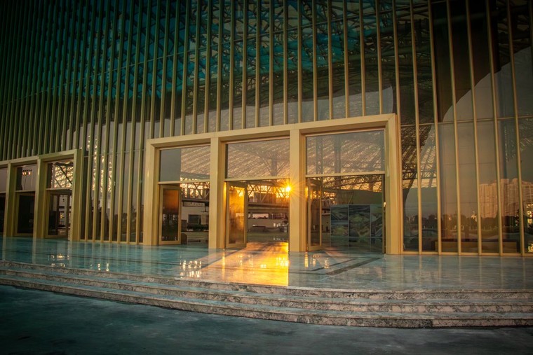 Choáng ngợp trước tốc độ thi công siêu kỷ lục thế giới của Trung tâm Triển lãm Quốc gia ảnh 12