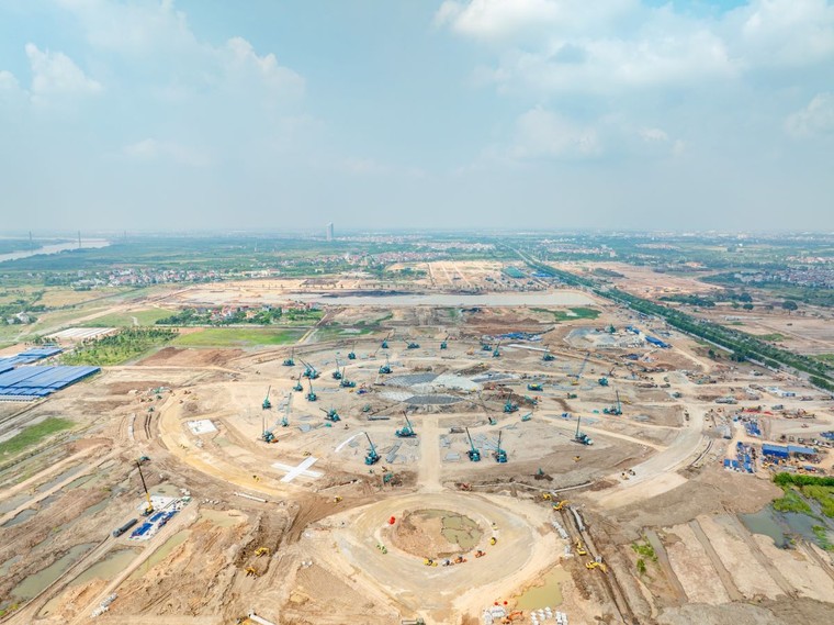 Choáng ngợp trước tốc độ thi công siêu kỷ lục thế giới của Trung tâm Triển lãm Quốc gia ảnh 2