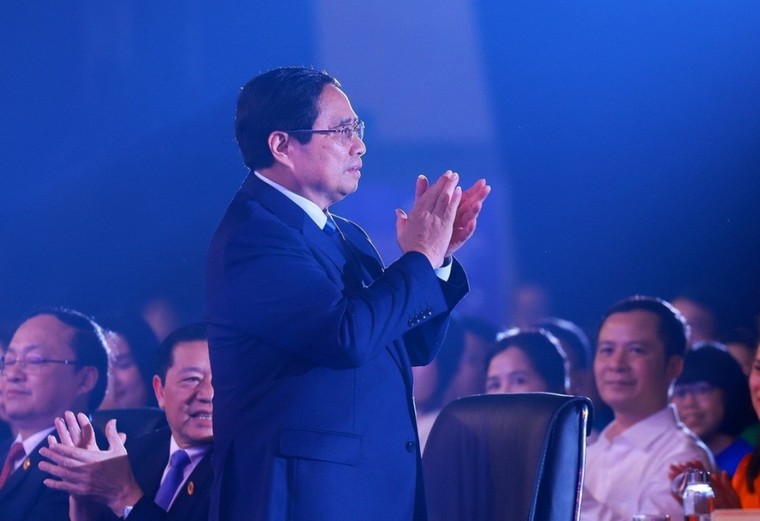 Lễ trao Giải Báo chí Quốc gia lần thứ XIX: Vinh danh ngòi bút vì Tổ quốc, vì nhân dân ảnh 2