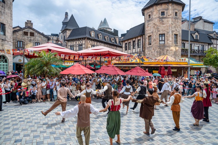 Sau sáp nhập, du lịch Đà Nẵng “mọc thêm cánh” ảnh 4