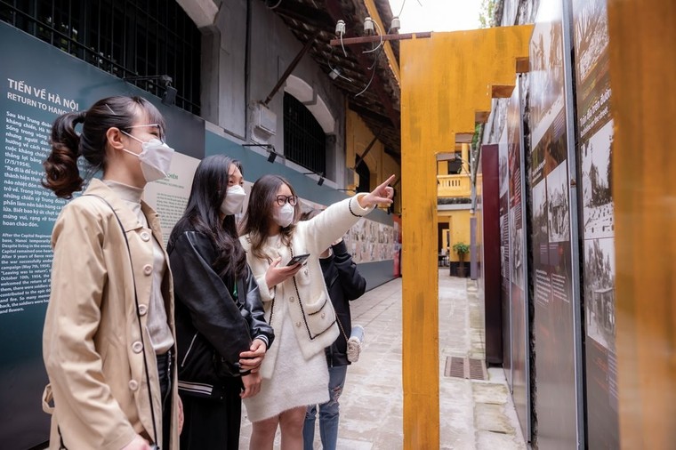 Đồng hành với tương lai số ảnh 3