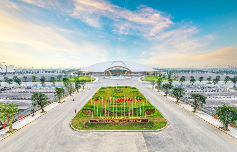 “V-Concert Rạng rỡ Việt Nam”: “Đêm huyền thoại” kích hoạt thành phố Expo đầu tiên tại Việt Nam ảnh 11