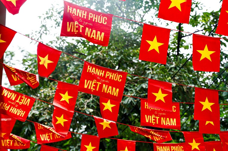 Photobooth SHB: Không gian sống ảo “cháy máy” dịp lễ 2/9 ảnh 6