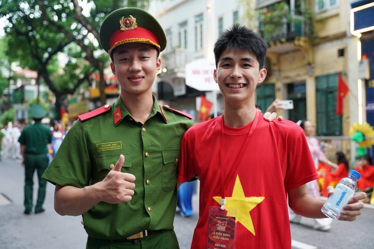 Vinamilk hòa nhịp cùng triệu trái tim mừng 80 năm Quốc khánh ảnh 8