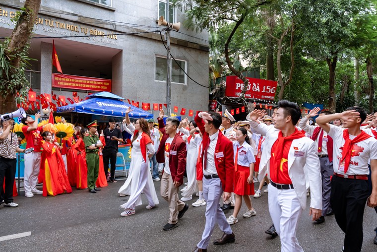 Vinamilk hòa nhịp cùng triệu trái tim mừng 80 năm Quốc khánh ảnh 9