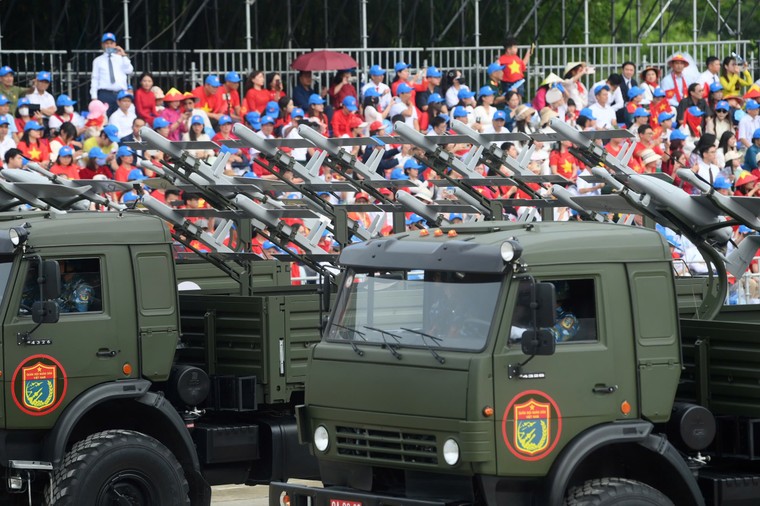 Lần đầu tiên khí tài công nghệ cao của Viettel tham gia lễ diễu binh, diễu hành ngày 2/9 ảnh 2