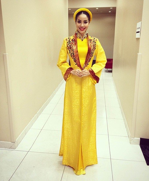 Phạm Hương giới thiệu di sản văn hóa phi vật thể tại HHHV 2015 ảnh 1