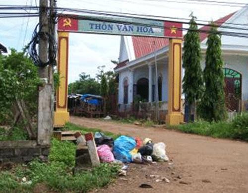 Nên trao tặng danh hiệu gia đình ‘chưa văn hóa’ ảnh 2