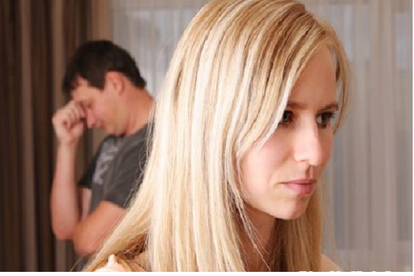 Nỗi đau của người chồng 'bất lực' bị vợ chì chiết mỗi đêm ảnh 1