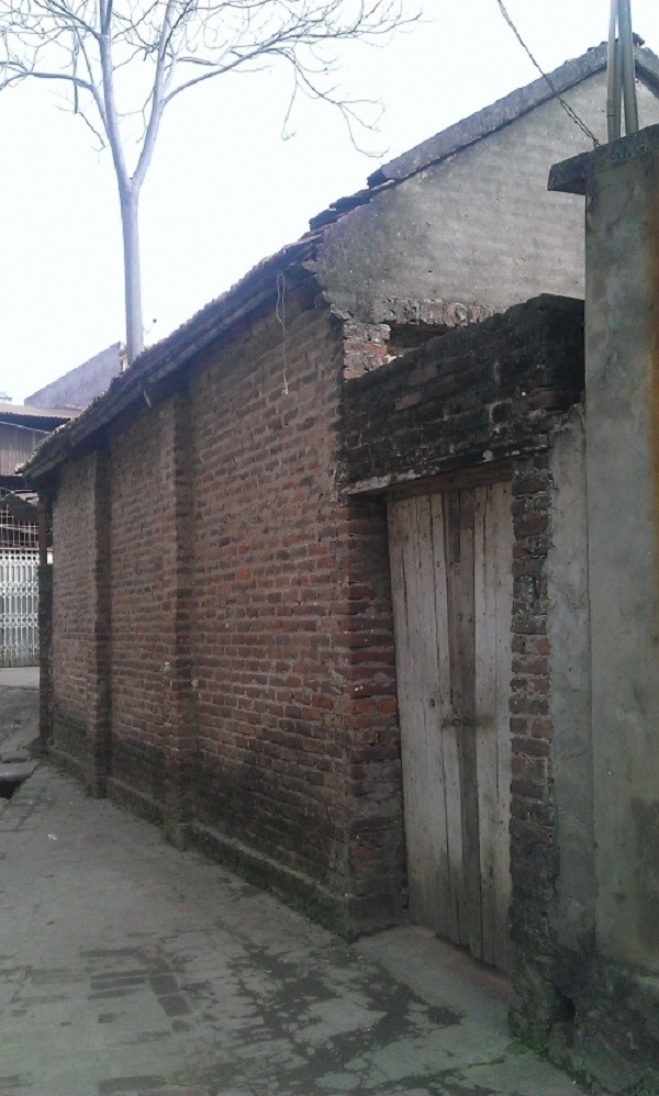 Xót xa số phận đọa đày của người đàn bà đổi tình bằng... gói bim bim ảnh 2