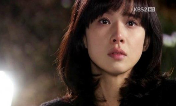 Choáng váng khi đồng nghiệp chạy ra ôm chầm lấy chồng tôi ảnh 1