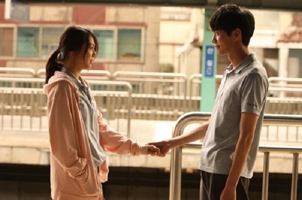 Tâm sự đầy bế tắc của người 'đàn bà' trẻ tuổi ảnh 1