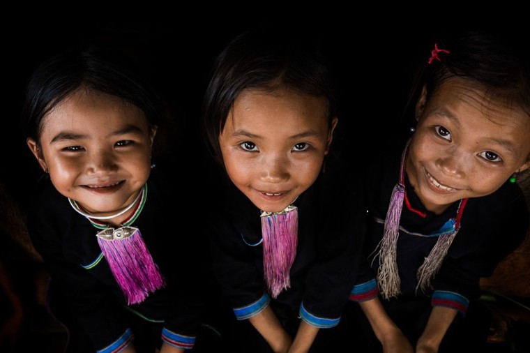 Nhiếp ảnh gia Pháp 10 năm ghi lại “cái lạ” của các dân tộc VN ảnh 4