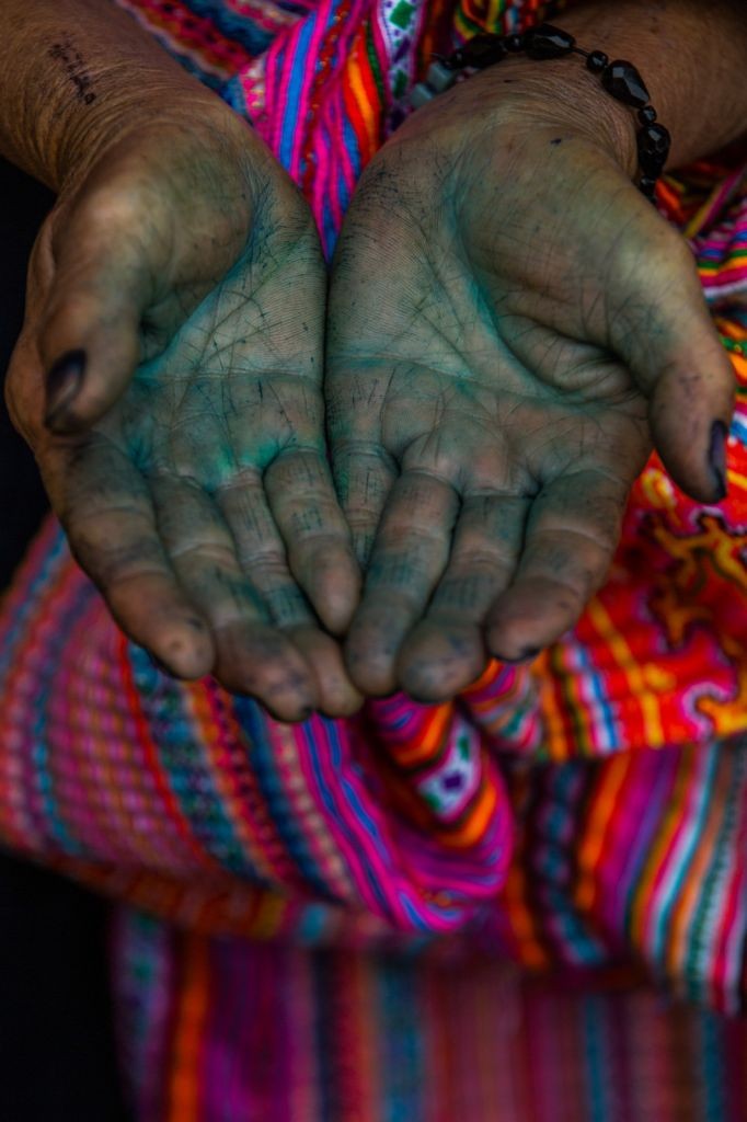 Nhiếp ảnh gia Pháp 10 năm ghi lại “cái lạ” của các dân tộc VN ảnh 11