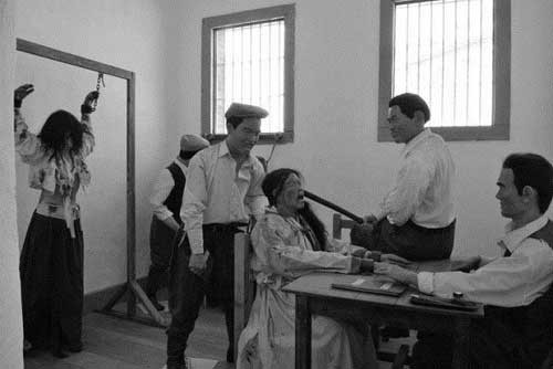 Khám phá những bảo tàng có '1-0-2' khiến người xem phải khiếp sợ ảnh 7