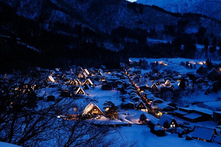 Khám phá làng cổ làng cổ Shirakawa-go và Gokayama ở Nhật ảnh 8